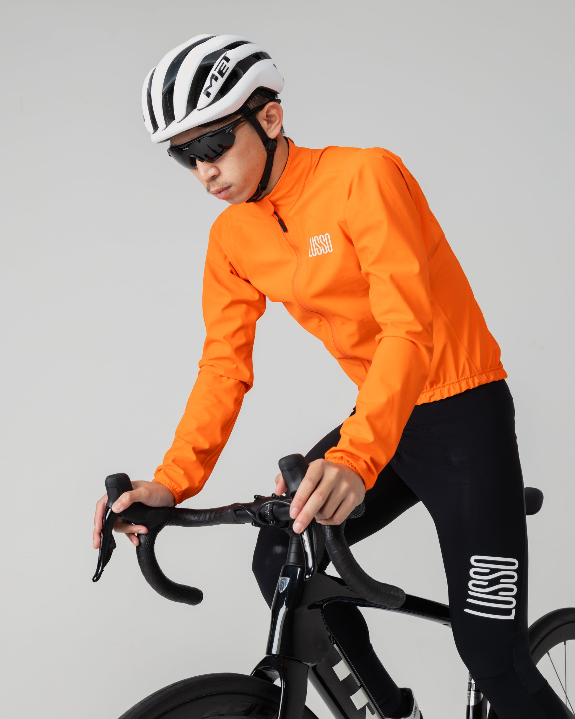 Perform HardRain Jacket - Lusso Cycle Wear