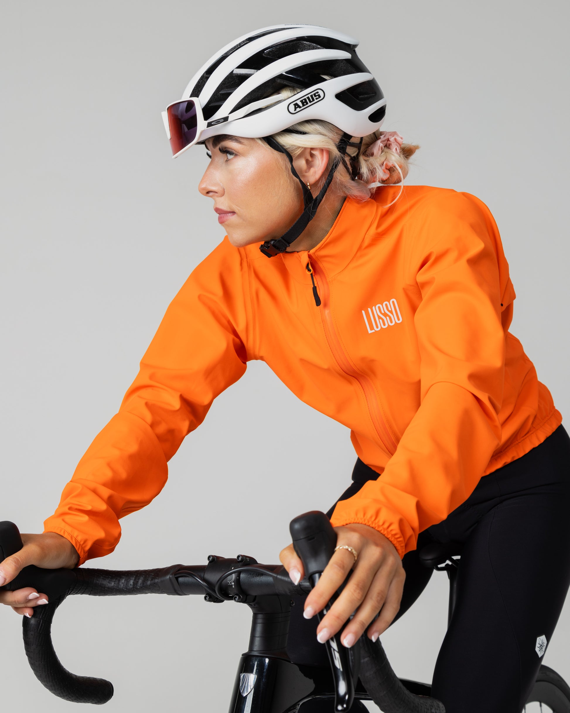 Perform HardRain Jacket - Lusso Cycle Wear